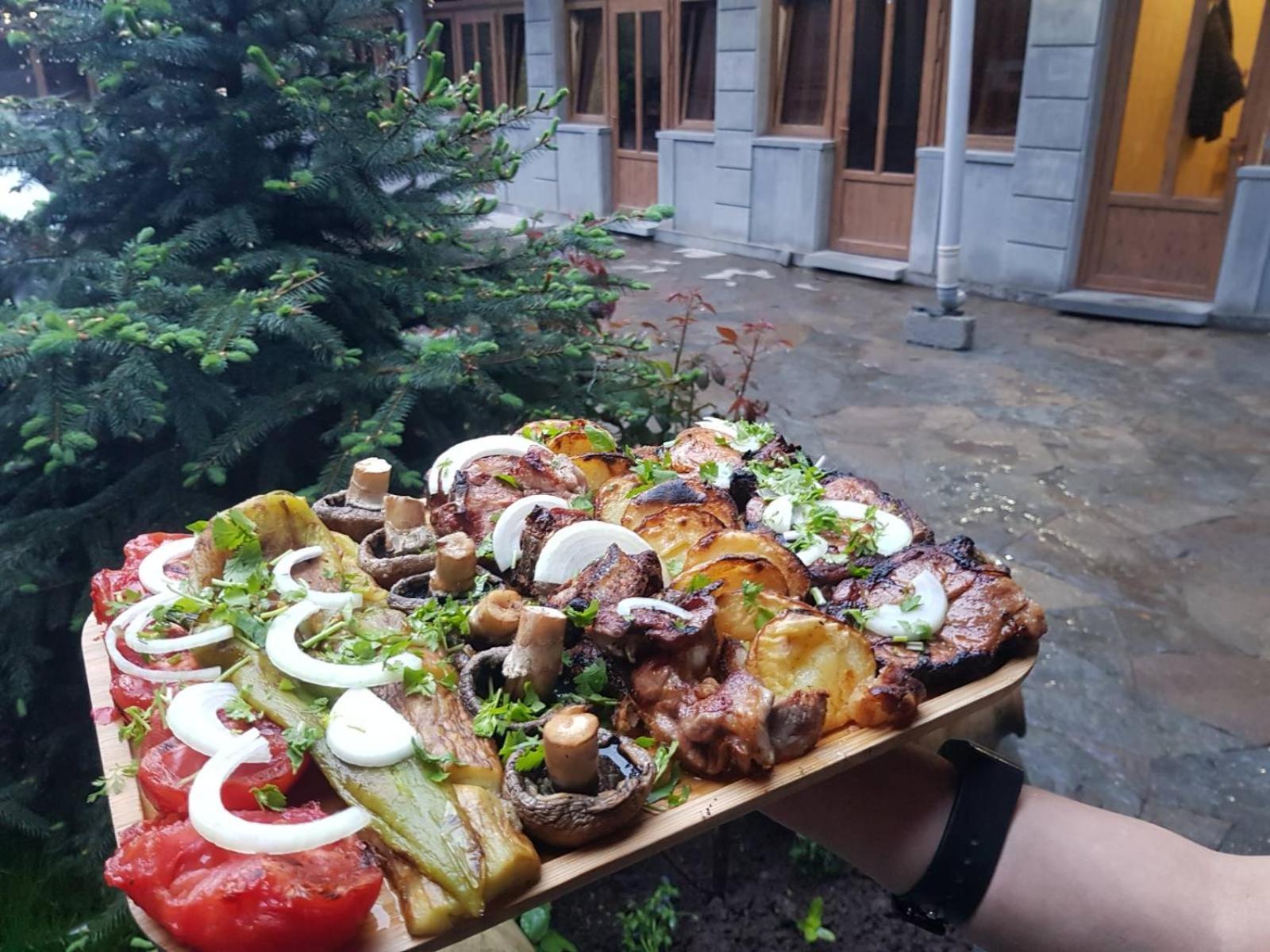 Rubin Hotel Goris Exterior photo