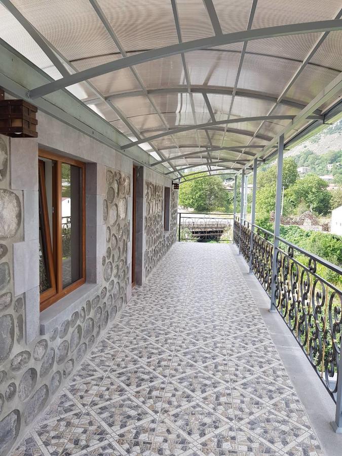 Rubin Hotel Goris Exterior photo
