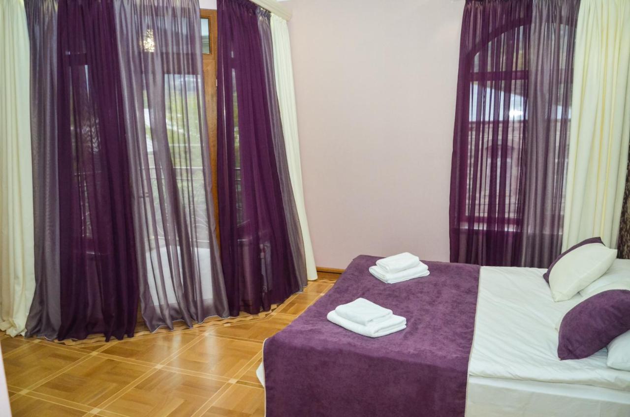 Rubin Hotel Goris Exterior photo