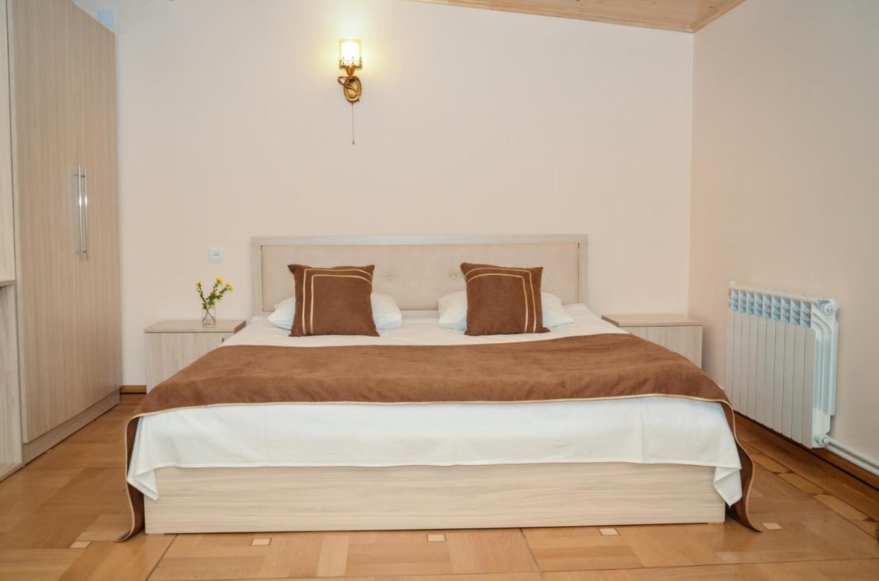 Rubin Hotel Goris Exterior photo